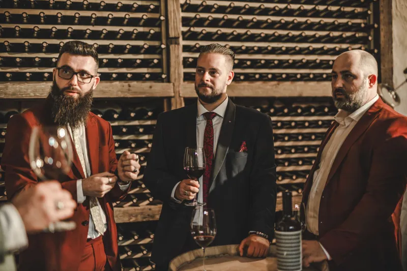 Labels Off, Truth On: How Blind Tastings Are Reshaping the Way Serious Collectors Understand Wine